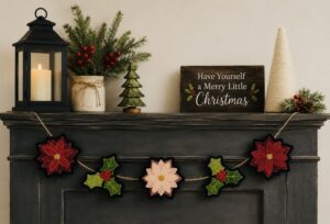 Gallery 3 | KL Designs Online | KLDesignsOnline.com | Hand Designed Wool Applique Patterns by Karen Yaffe “Merry Garland” Garland Series. 5”x 5” | $5.50 wholesale pattern | KLDesignsOnline.com | KL Designs by Karen Yaffe | Hand Designed Wool Appliqué Patterns by Karen Yaffe